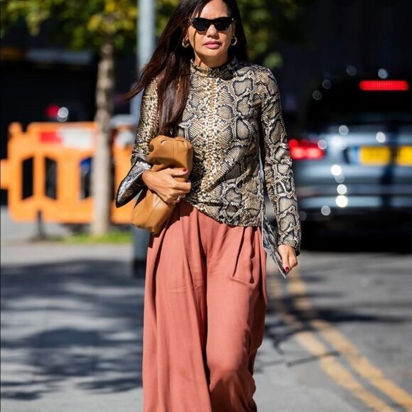 Vintage XL Christie & Jill Snake Skin Long Sleeve Blouse - Picture 5 of 16